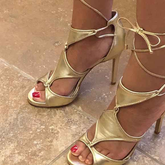 Vince Camuto Champagne Stiletto - Picture 9 of 14